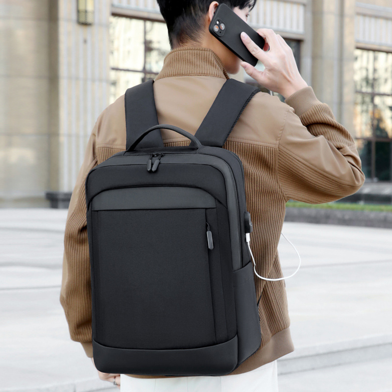 Lightweight Men's Backpack - Image 2